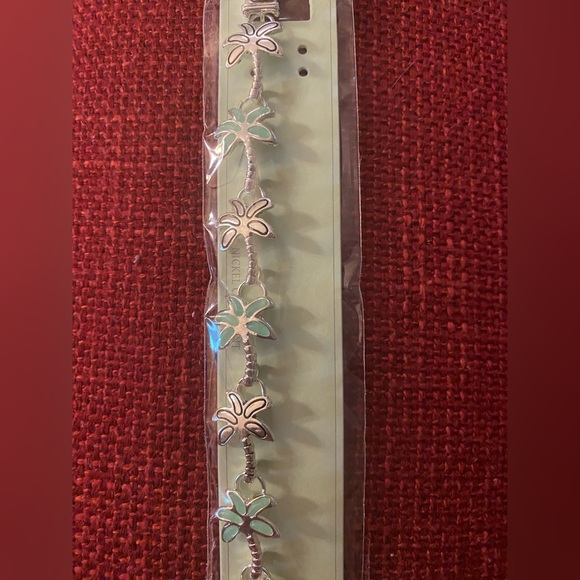 Icon Collection Palms Silver Bracelet - Picture 3 of 3